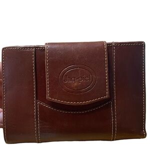 Jaqpiel Brown Leather Bi Fold Wallet with Snap Closure
